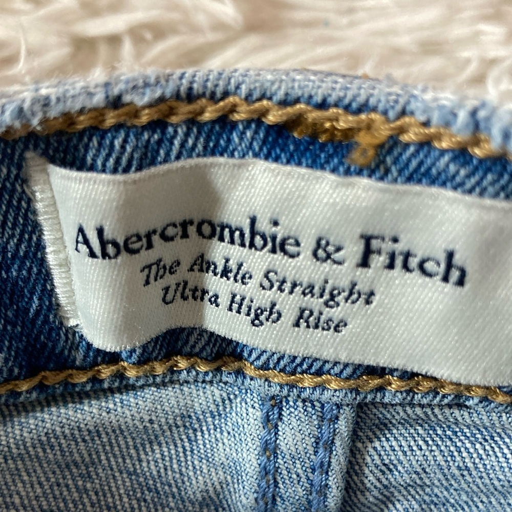 Abercrombie & Fitch Blue High Rise Distressed Jeans - Picture 7 of 12